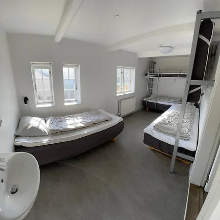 Faaborg Vandrehjem Хостел Фоборг